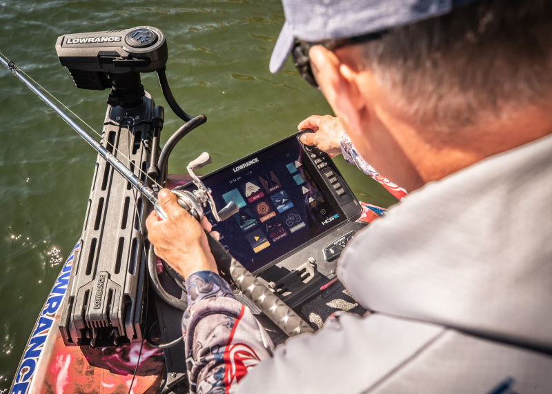 Lowrance HDS PRO 9 Active Imaging HD 3-in-1 RU