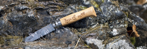 Нож Opinel №8 Animalia, нержавеющая сталь, рукоять дуб, гравировка форель, 001625 001625 от прозводителя Opinel